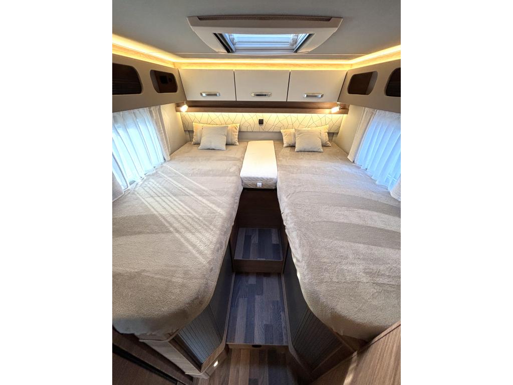 Weinsberg CaraCompact Pepper 600 MEG ENKELE BEDDEN FIAT 8, Caravans en Kamperen, Campers, Winterisolatie, Ringverwarming, Fiat