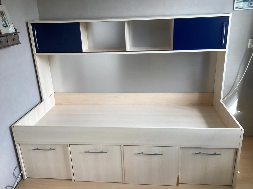 Bed met laden en kastjes, Gebruikt, Eenpersoons, Ophalen of Verzenden, 90 cm