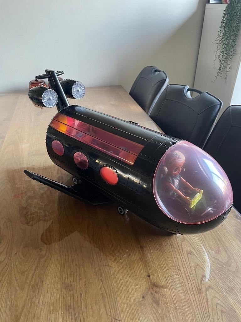 LOL vliegtuig, Kinderen en Baby's, Speelgoed | Poppen, Ophalen of Verzenden, Gebruikt, Overige typen