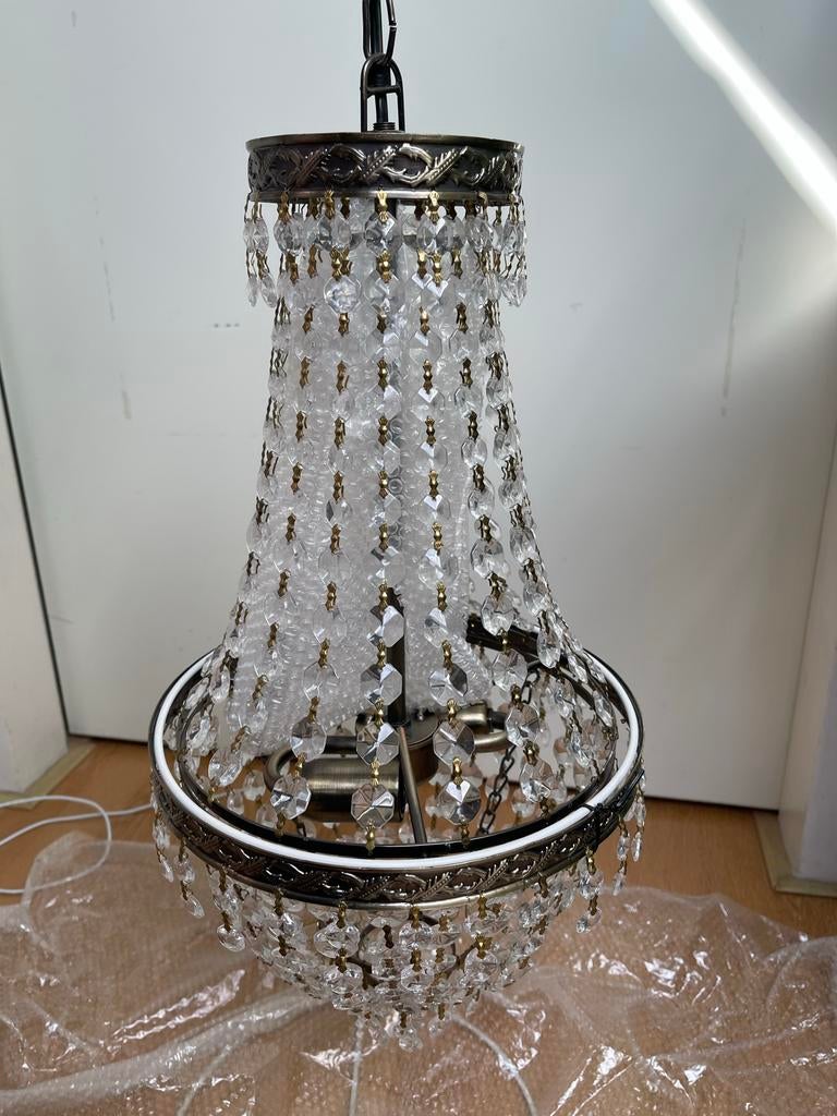 Nieuwe Kristallen Hanglamp - Elegant en Stijlvol. goud/brons, Huis en Inrichting, Lampen | Kroonluchters, Nieuw, Glas, Ophalen of Verzenden