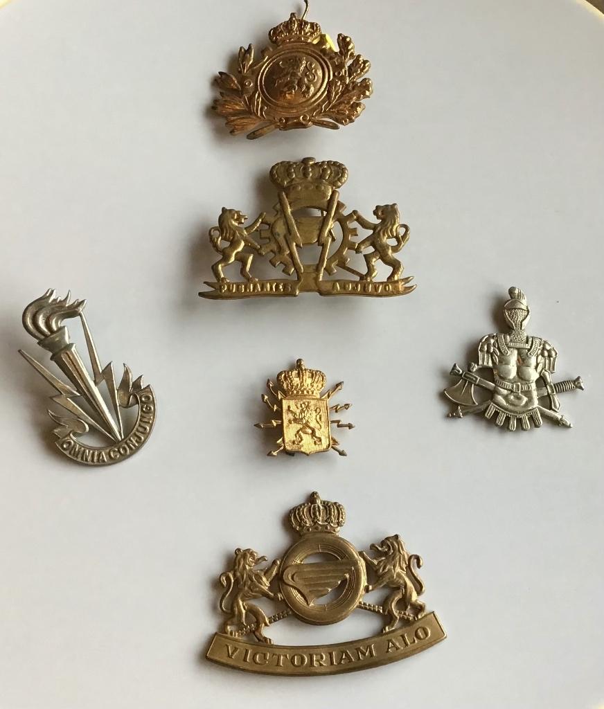 6-tal Belgische emblemen, Verzamelen, Ophalen of Verzenden, Overige soorten, Overige gebieden, Embleem of Badge