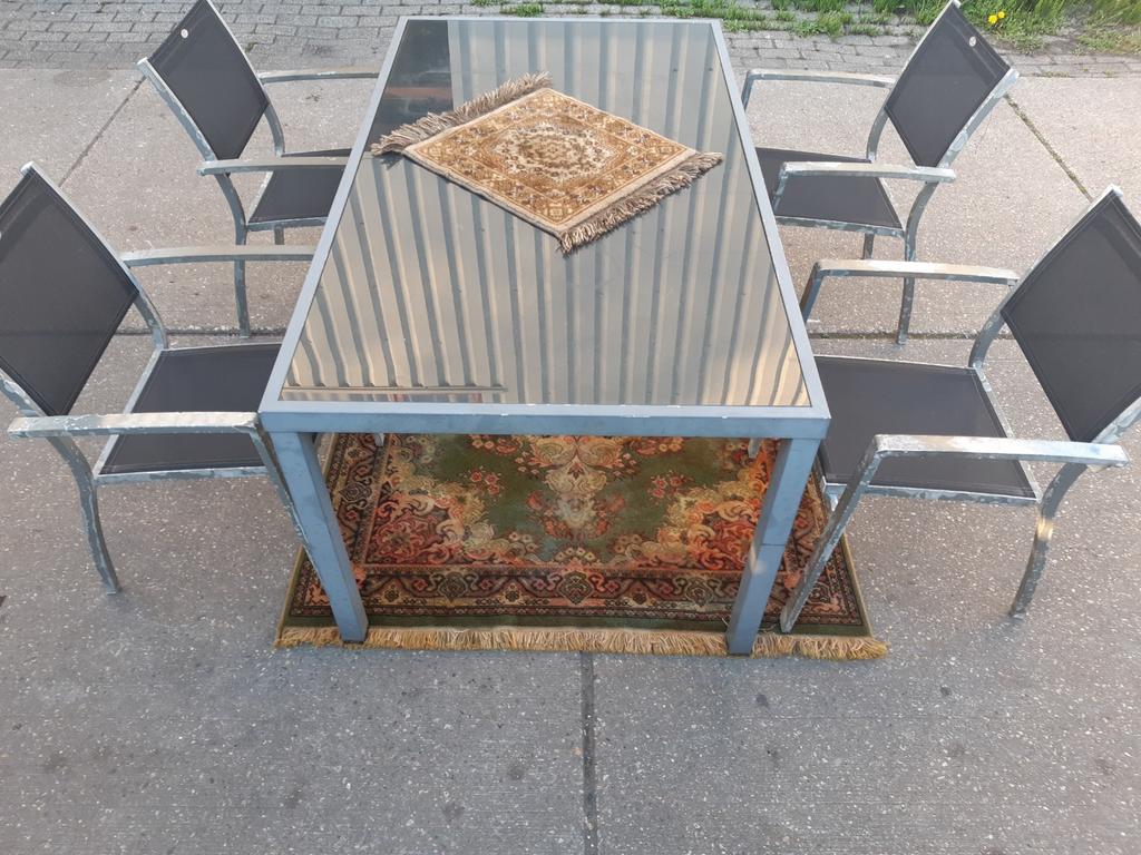 PRACHTIGE MOOIE BUITEN TAFEL 39.95 EURO, Ophalen of Verzenden, Zo goed als nieuw