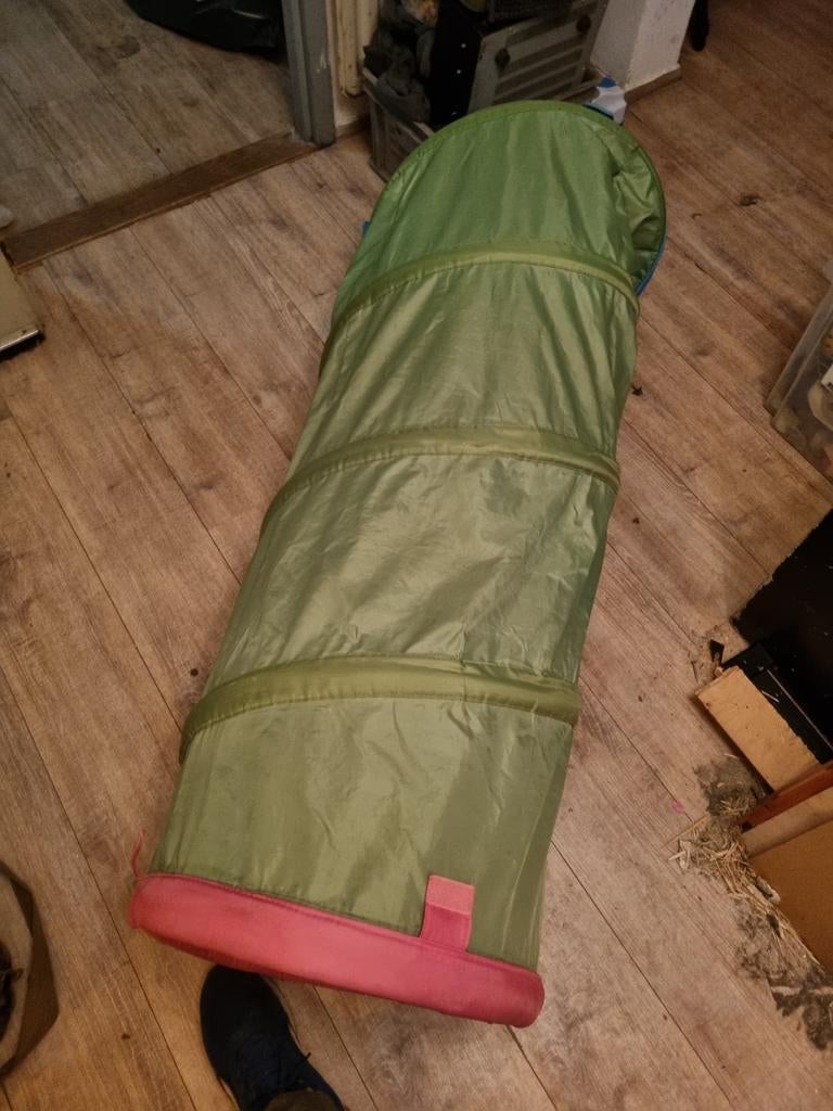 Tunnel, Ophalen of Verzenden, Gebruikt, Pluche