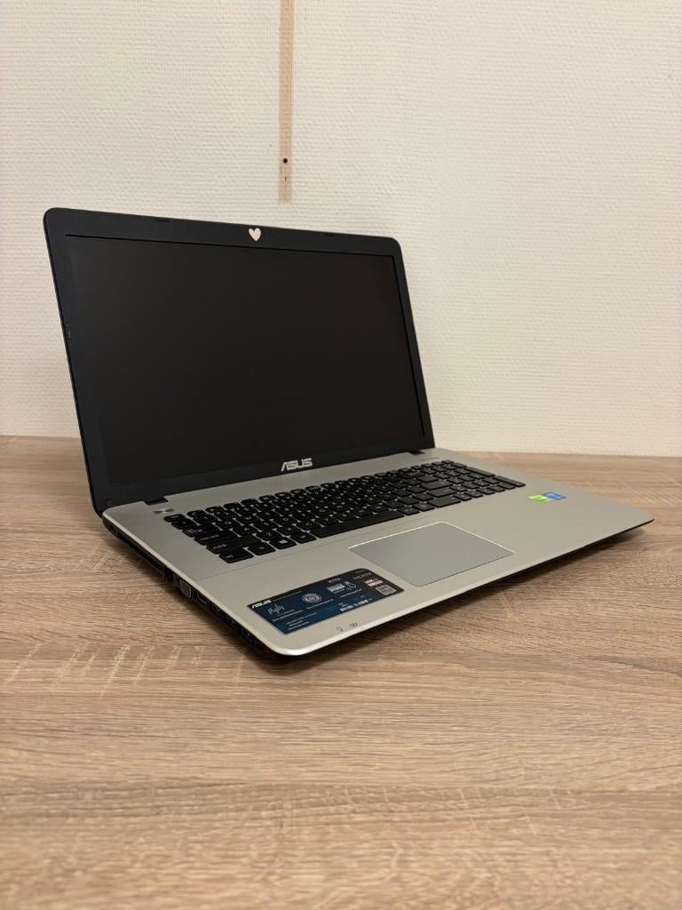 ASUS 17.3” Laptop | i7 | 8GB RAM | 1TB | GeForce, HDD, 2 tot 3 Ghz, Qwerty, 8 GB