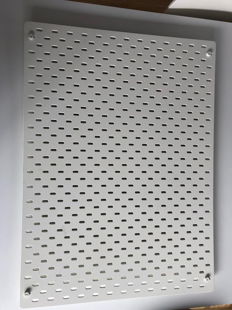 Pegboard SKADIS van Ikea wit met haken, Ophalen, Gebruikt