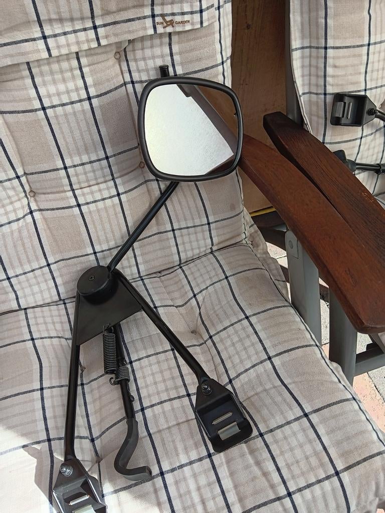 Spiegels voor Volvo, Ophalen, Volvo