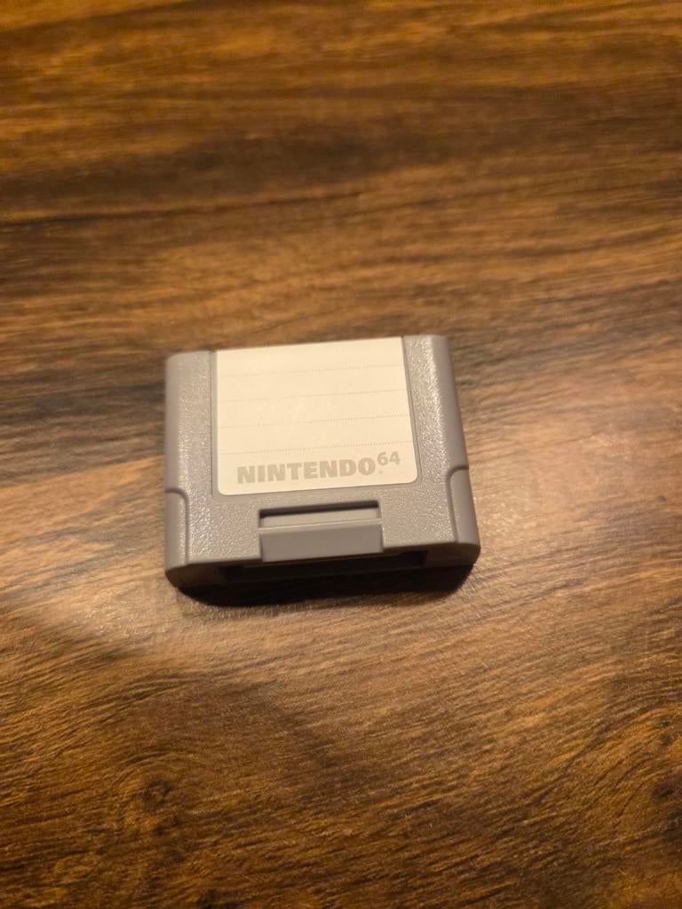 Nintendo 64 / N64 – Controller Pak – Original, Ophalen of Verzenden, Zo goed als nieuw, Met 1 controller