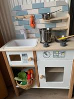 Houten speelkeuken & accesories, Ophalen, Zo goed als nieuw, Meubelstuk of Keukentje