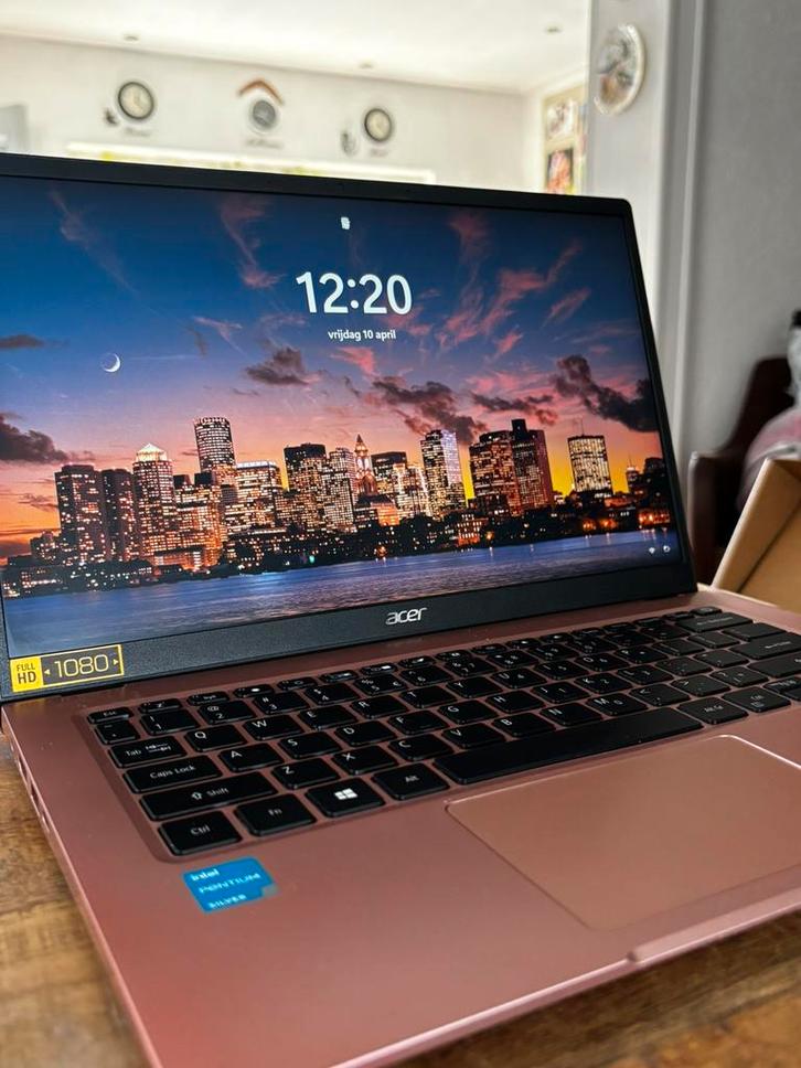Acer swift 1 roze, Computers en Software, Windows Laptops, Gebruikt, 14 inch, Minder dan 2 Ghz, 8 GB, Ophalen