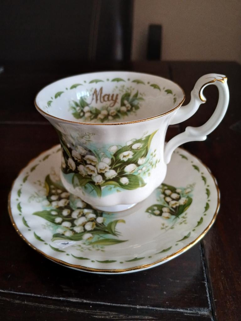 Royal Albert Lily of the Valley dames kop en schotel,Mei, Ophalen of Verzenden, Zo goed als nieuw, Porselein, Kop en/of schotel