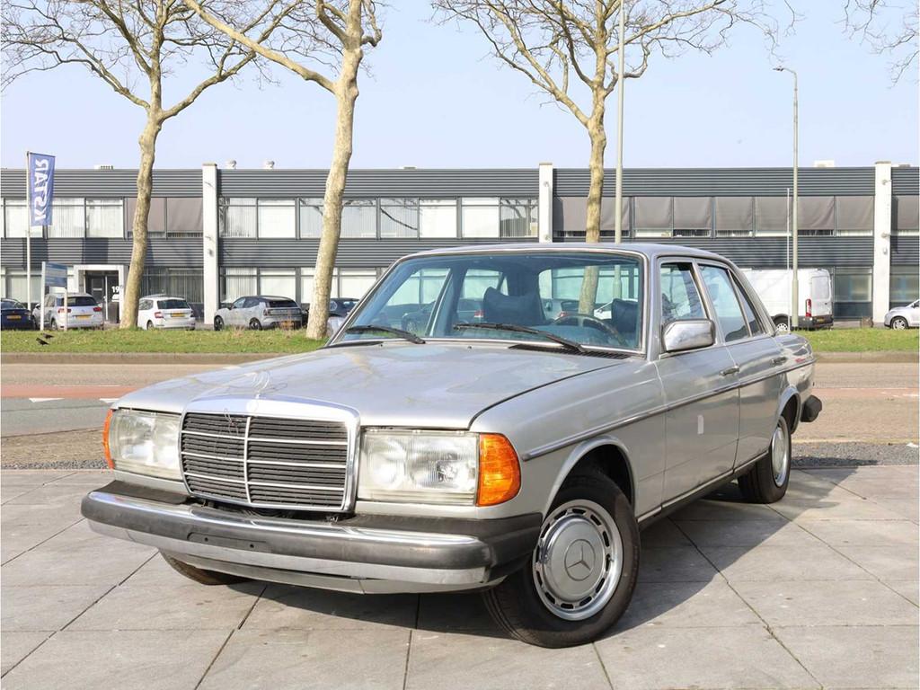 Mercedes 240 D W123 1979, Auto's, Gebruikt, Overige modellen, Bedrijf, Sedan