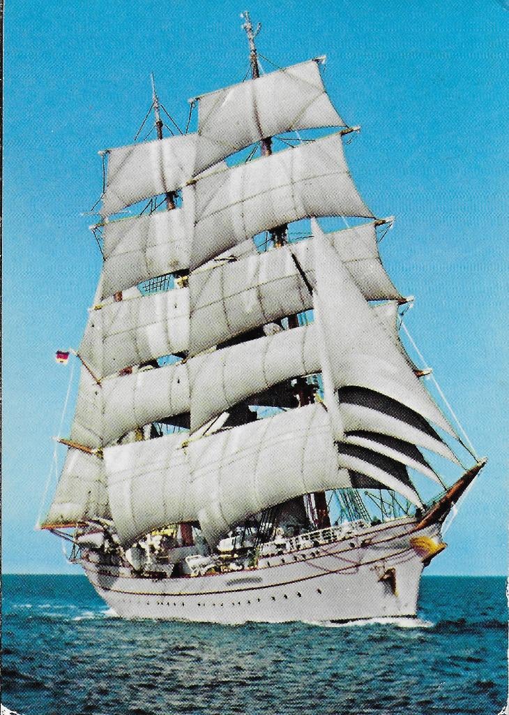 Th3 ansichtkaart / themakaart schoolzeilschip gorch fock, Ophalen of Verzenden, 1980 tot heden, Gelopen, Sterren en Beroemdheden