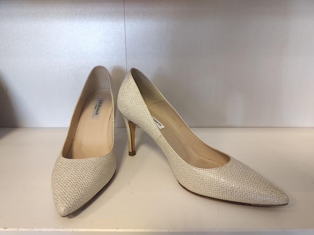 L.K. Bennett London pumps maat 38, Ophalen