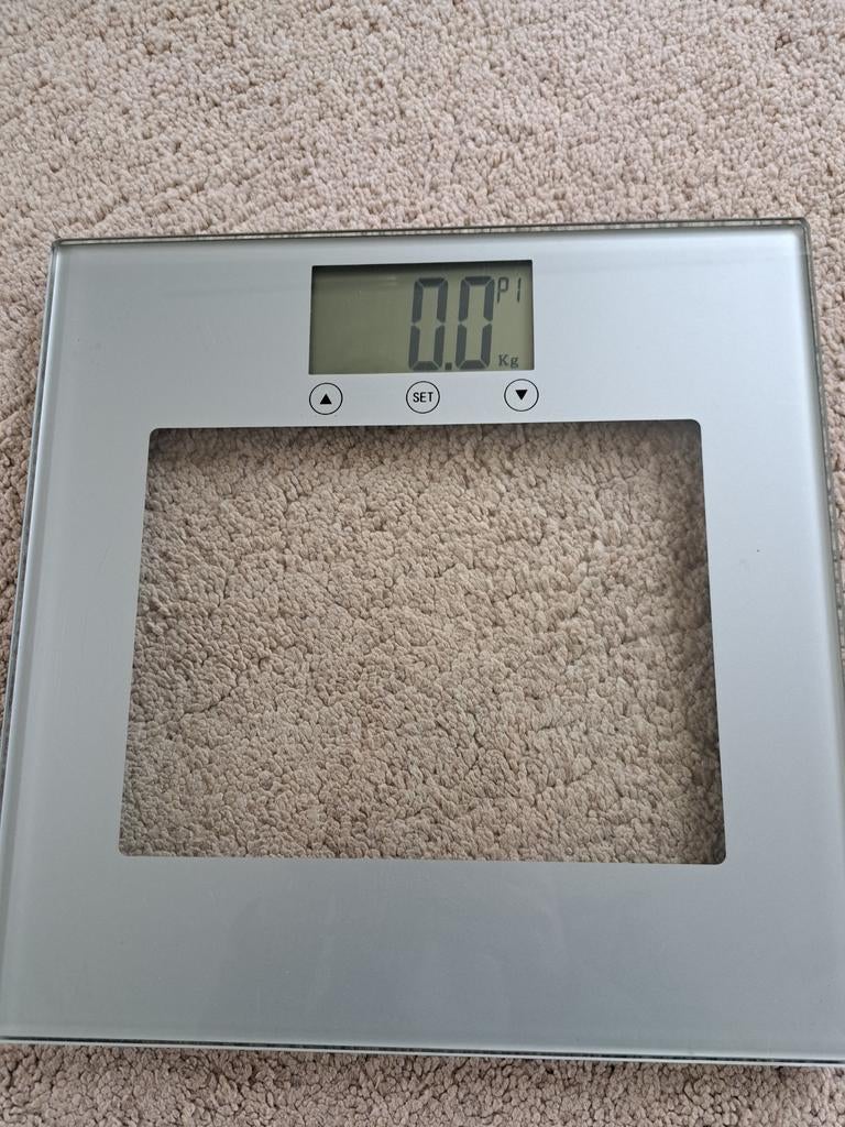 Digitale weegschaal, Ophalen of Verzenden, Zo goed als nieuw, Personenweegschaal, 100 kg of meer