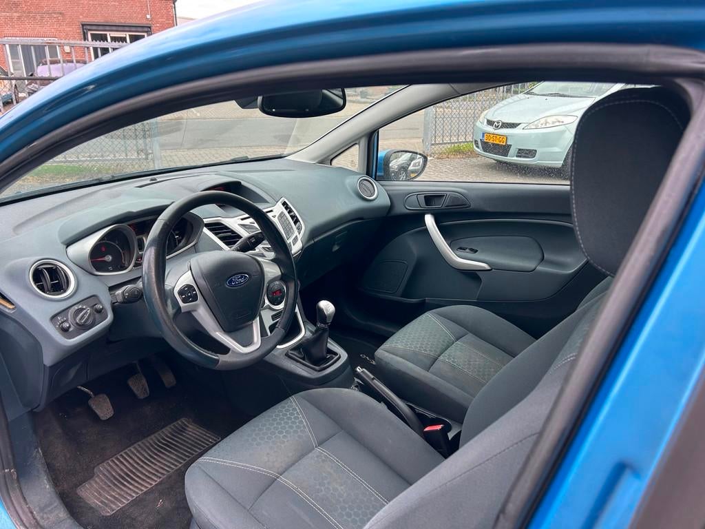 Ford Fiesta 1.4 Trend | AIRCO | NIEUWE DISRIEM |, Voorwielaandrijving, Euro 5, Stof, Gebruikt