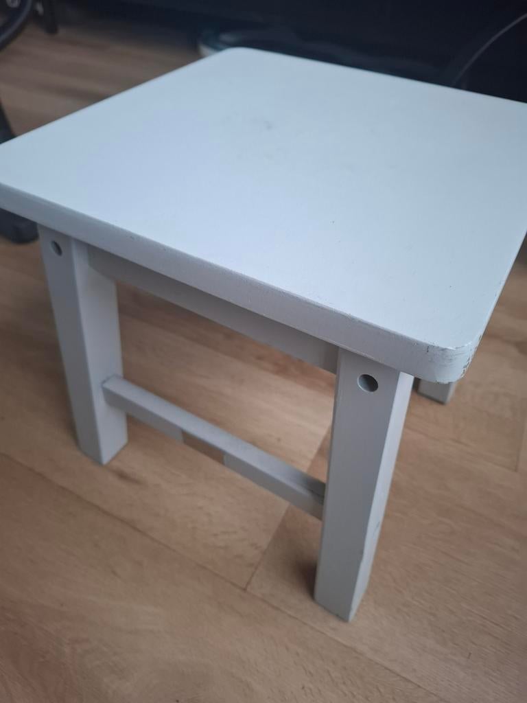 Stoer! Krukje - Grijs Houten Bijzettafel, Ophalen, Gebruikt, Hout