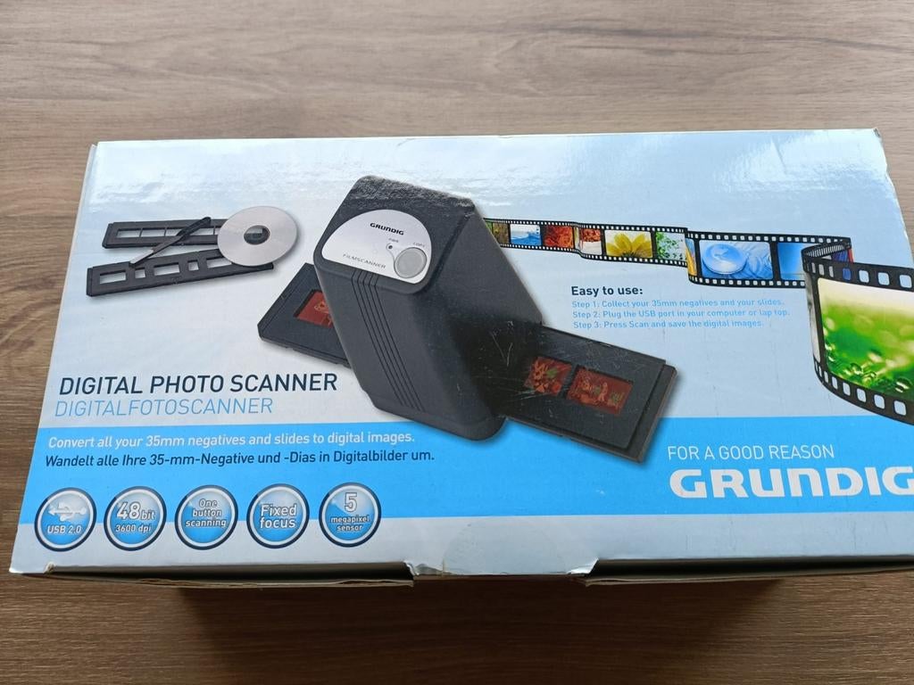 Grundig Digitale Fotoscanner / Nieuw!, Ophalen of Verzenden, Nieuw, Fotoscanner, Grundig