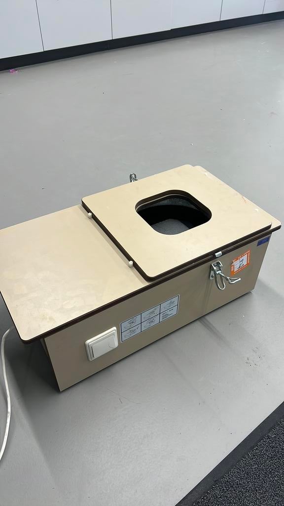 Malmaker voor kunststof, Ophalen, Gebruikt