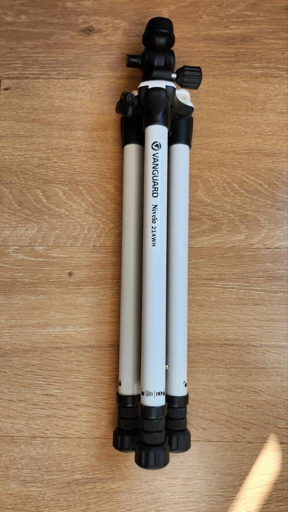 Vanguard Nivelo 214WH Statief - Compact en Lichtgewicht, Zo goed als nieuw, Minder dan 150 cm, Met balhoofd, Ophalen of Verzenden