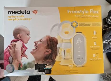 Medela Freestyle Flex borstkolf + gratis extra's, Ophalen, Zo goed als nieuw, Borstkolf