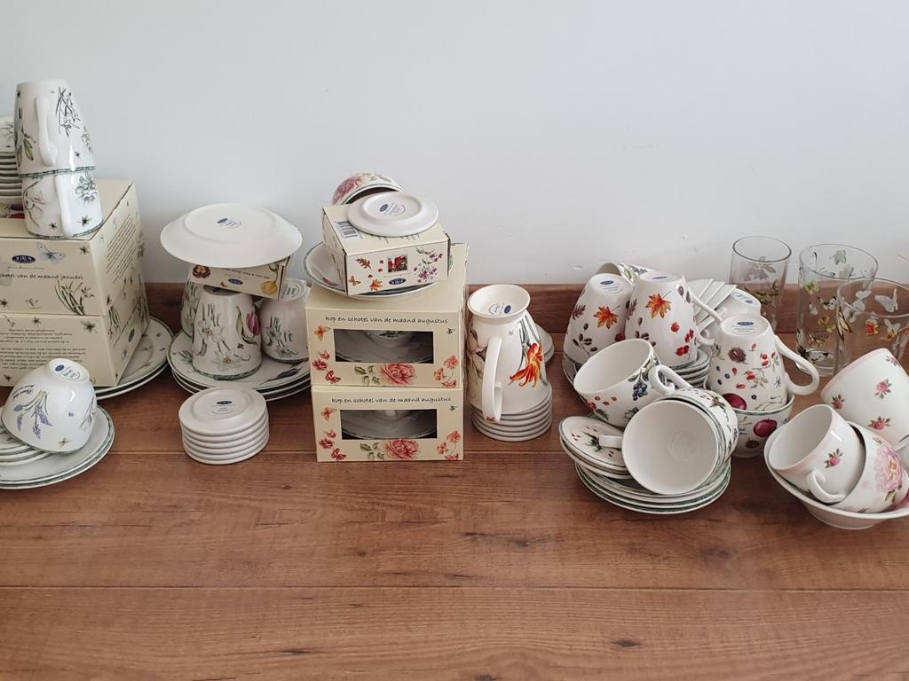 Diverse Janneke Brinkman servies . Nieuw., Antiek en Kunst, Ophalen of Verzenden