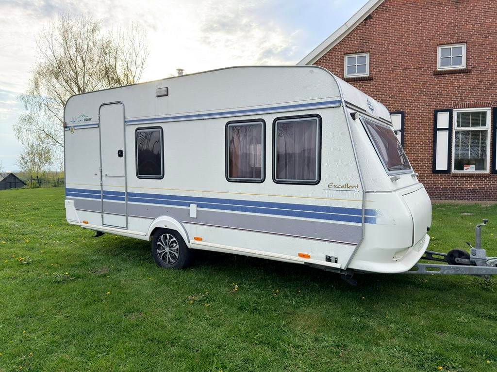 Hobby 445 MF Fransbed 1996, Caravans en Kamperen, Caravans, Gascomfoor, Hobby, Frans bed, Bedrijf