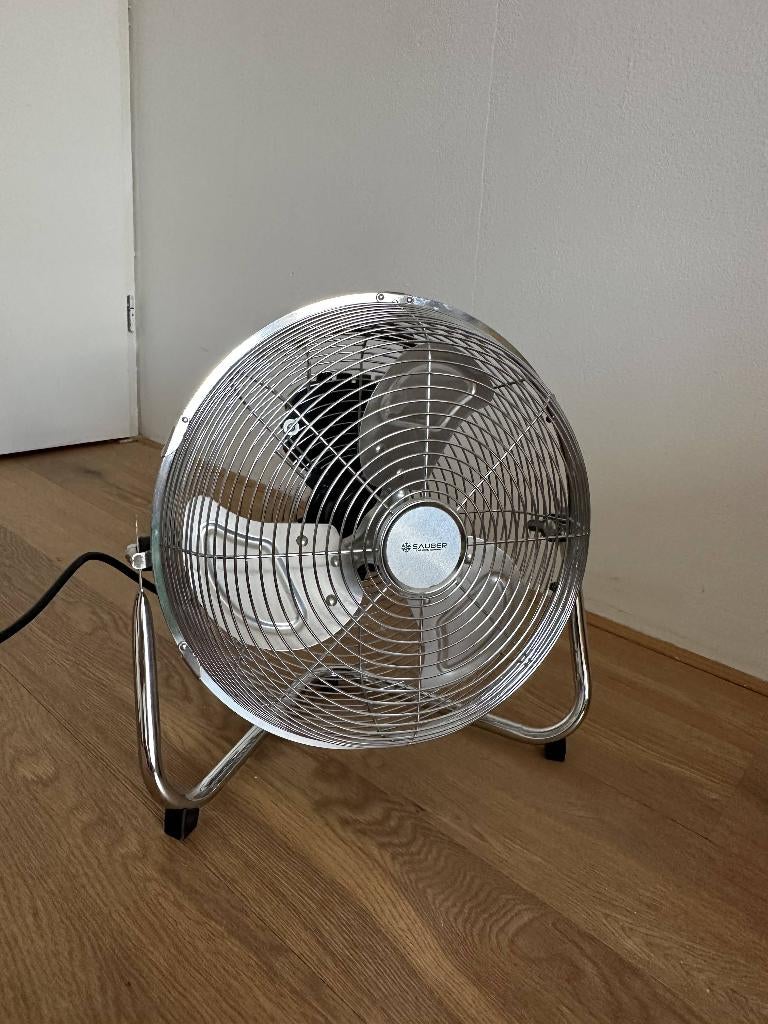 sauber tafelventilator, Witgoed en Apparatuur, Ventilatoren, Zo goed als nieuw, Tafelventilator, Ophalen