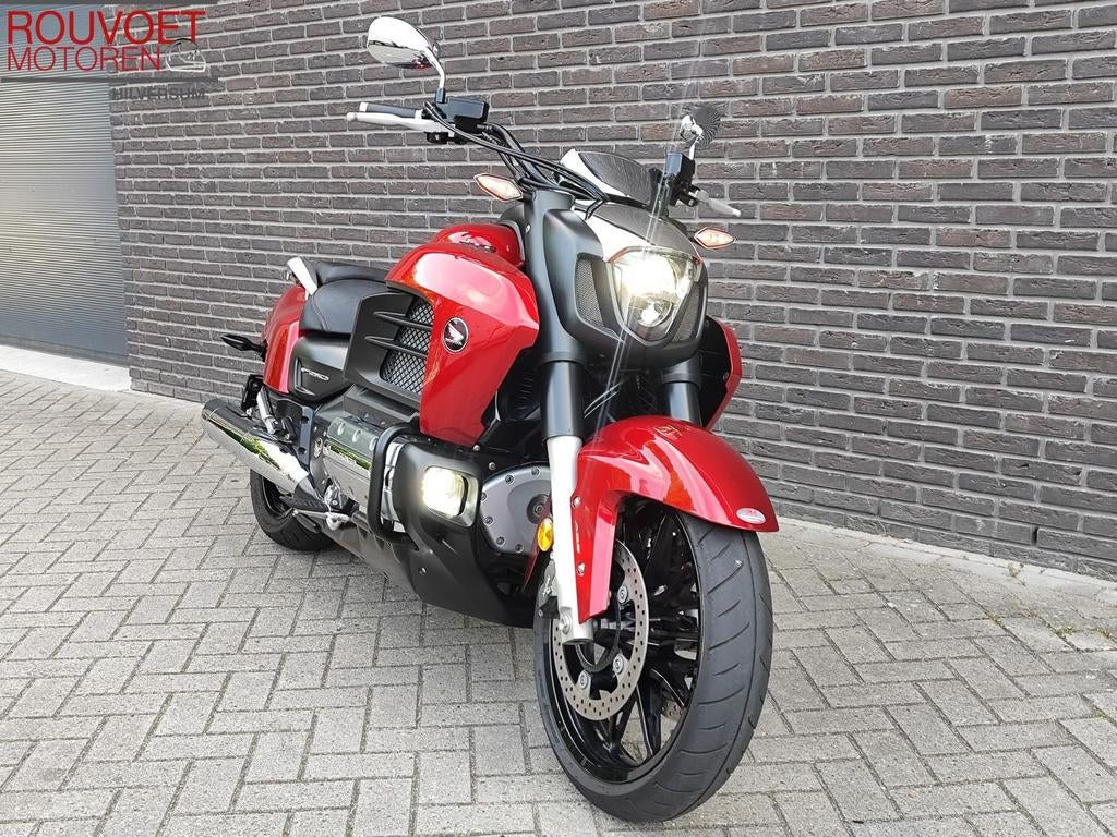 HONDA F6 C GL 1800 VALKYRIE (2017), Motoren, Motoren | Honda, HONDA, Motorrijbewijs A, Bedrijf, Onbekend