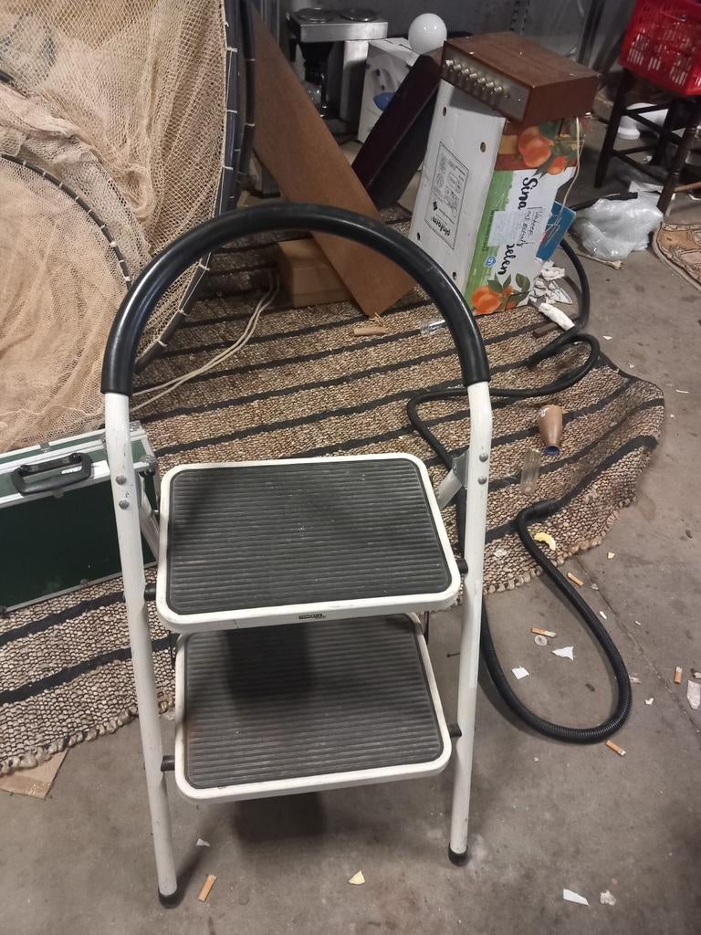 Trapje prijs € 15.00, Ophalen of Verzenden, Minder dan 2 meter