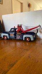 Mooi model Ford Takelwagen  1/18, Hobby en Vrije tijd, Modelauto's | 1:18, Ophalen of Verzenden, Zo goed als nieuw, Overige merken