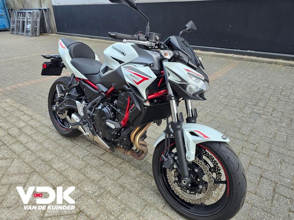 KAWASAKI Z650 (bj 2022), Motoren, 2 cilinders, Bedrijf, Onbekend, KAWASAKI