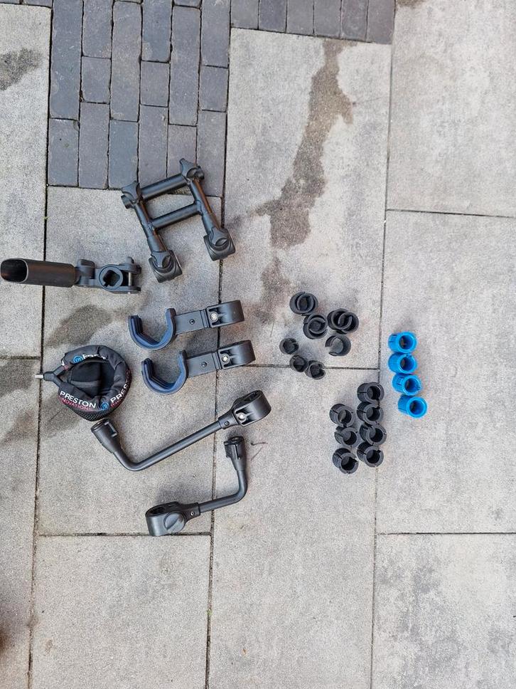 Preston Monster feederchair inclusief aasplateau etc, Watersport en Boten, Hengelsport | Algemeen, Ophalen of Verzenden