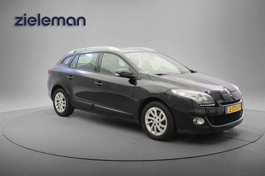 Renault MEGANE Estate 1.5 dCi Collection - Navi, Cruise, Cli, Auto's, Renault, Bedrijf, Mégane, ABS, Airbags, Bluetooth, Climate control