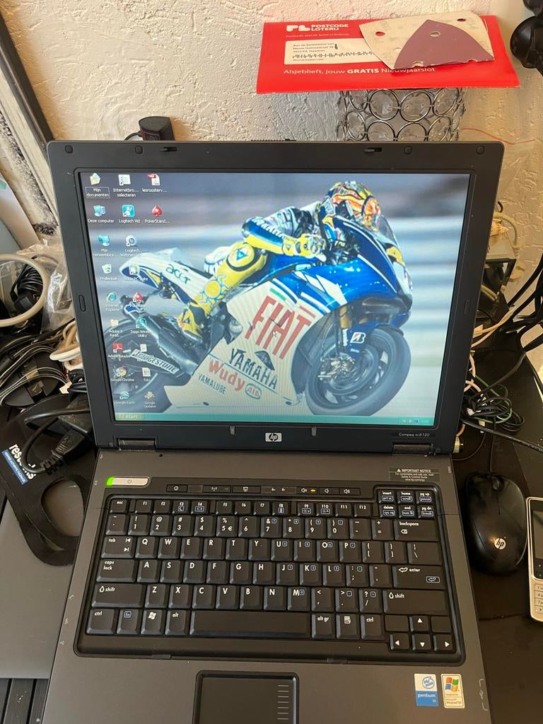 7 laptops met opladers, 1 scherm stuk, Computers en Software, Windows Laptops, Gebruikt, 2 tot 3 Ghz, Ophalen of Verzenden, 15 inch