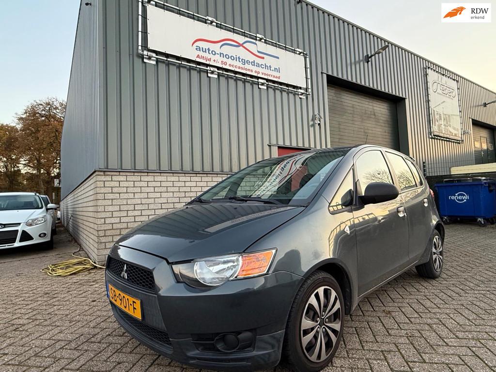 Mitsubishi Colt 1.3 Inform, Voorwielaandrijving, Stof, Gebruikt, Colt