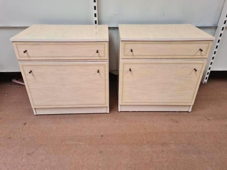 set nachtkastjes marmer look, Huis en Inrichting, Slaapkamer | Nachtkastjes, Ophalen, Gebruikt, Minder dan 45 cm, Minder dan 55 cm