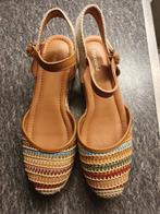 Nieuwe dames schoenen met sleehak, Graceland. Maat 39, Kleding | Dames, Schoenen, Bruin, Nieuw, Ophalen of Verzenden, Graceland