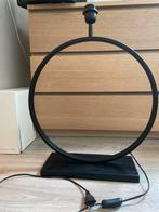 Moderne lampenvoet met grote ring, Ophalen, Zo goed als nieuw, Metaal, Minder dan 100 cm