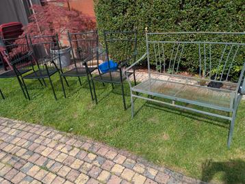 Ijzeren tuinstoelen en bankje  beschikbaar voor biedingen
