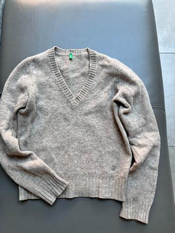 BENETTON 100% WOL GEBREIDE WOLLEN PULLOVER TRUI BEIGE MAAT S beschikbaar voor biedingen