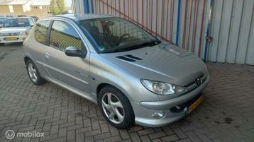 Peugeot 206 1.4 16V KFU Quiksilver in onderdelen EZR beschikbaar voor biedingen
