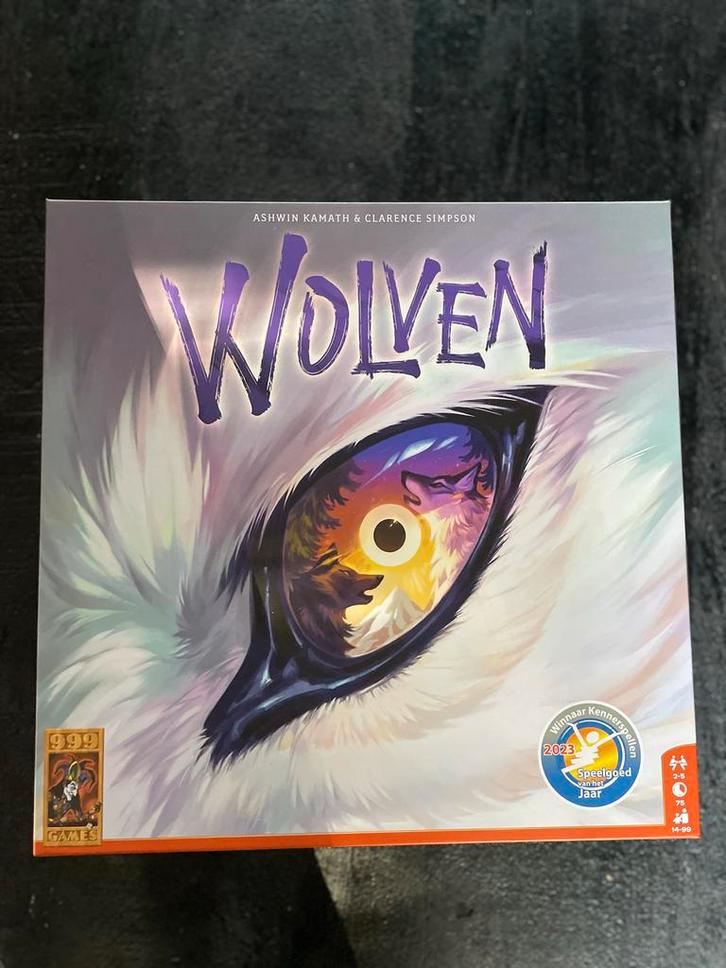 Wolven bordspel zgan, Hobby en Vrije tijd, Gezelschapsspellen | Bordspellen, Zo goed als nieuw, Drie of vier spelers, Vijf spelers of meer