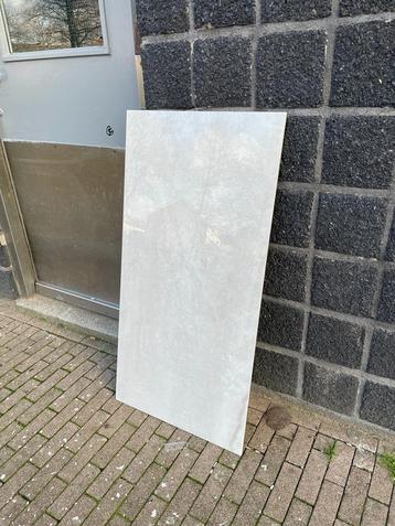 A+ Kwaliteit Spaanse Hoogglans Beige Tegels 60x120 (Nieuw) - beschikbaar voor biedingen