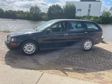 Volvo V40  beschikbaar voor biedingen