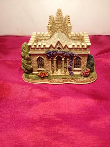 huisje van Lilliput Lane jewl in the crown beschikbaar voor biedingen
