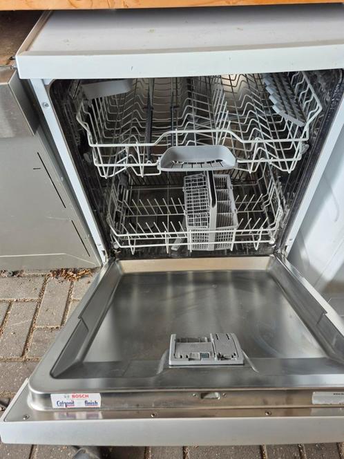 Leuke Bosch vaatwasser 85x60x60 A+, Huis en Inrichting, Keuken | Keukenbenodigdheden, Gebruikt, Ophalen