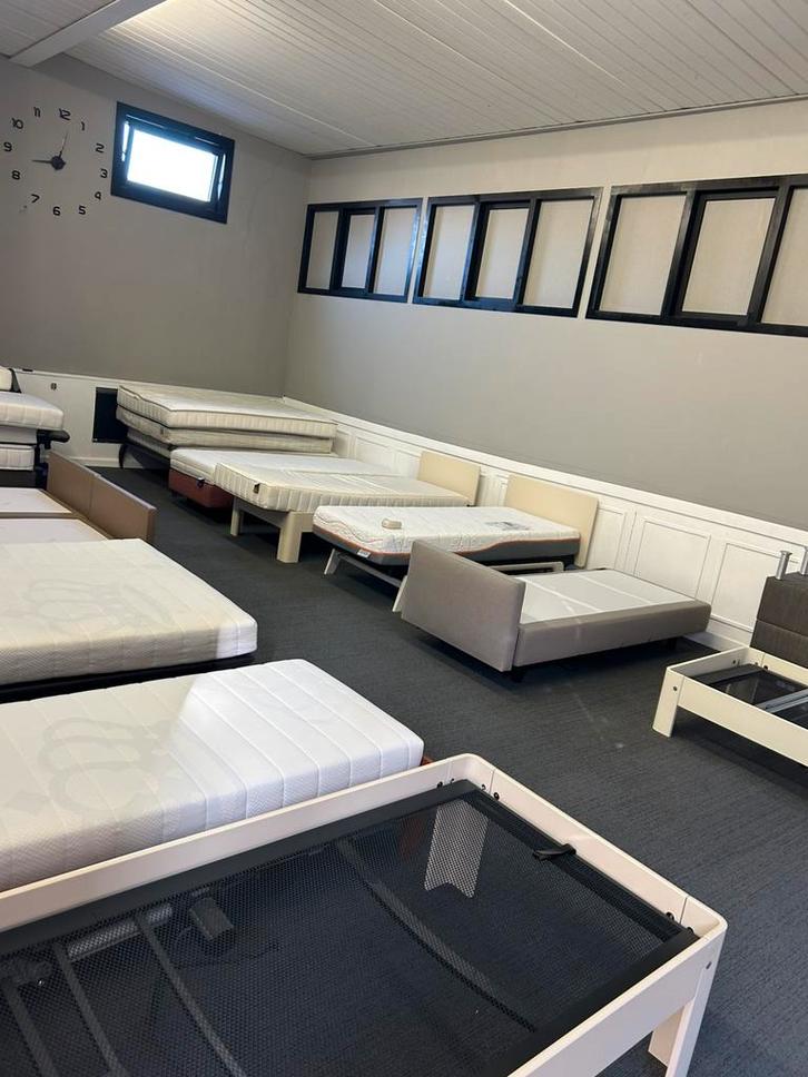 Auping + Mline matrassen  tot 60% Vivo Maestro Adagio Inizio, Huis en Inrichting, Slaapkamer | Matrassen en Bedbodems, Nieuw, Matras