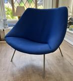 Artifort Oyster Design fauteuil/ dames model, Huis en Inrichting, Fauteuils, Ophalen, Gebruikt, Minder dan 75 cm, Metaal