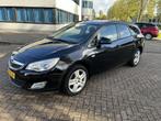 Opel Astra Sports Tourer 1.4 Turbo Sport AUT/CRUISE/STOELVW/, Auto's, Opel, Euro 5, Gebruikt, 4 cilinders, Zwart