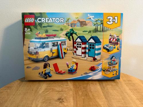 LEGO Creator 31138 Beach Camper Van - Zo goed als nieuw, Kinderen en Baby's, Speelgoed | Duplo en Lego, Zo goed als nieuw, Lego